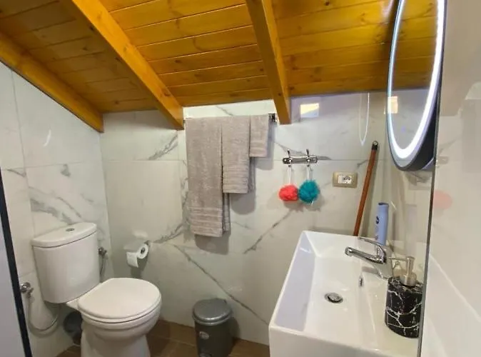 Bixhaku Guest house 4*