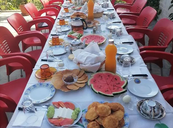 Bixhaku Guest house Gjirokaster