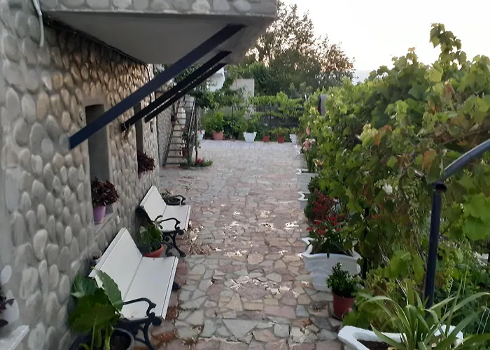 Guest house Bixhaku 4*