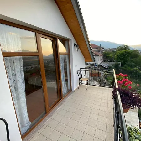 Bixhaku Konukevi 4*