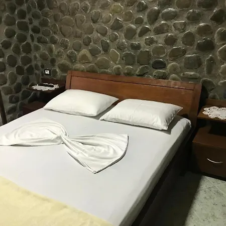 Bixhaku Konukevi 4*