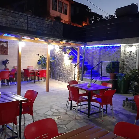 Bixhaku Konukevi Gjirokastër