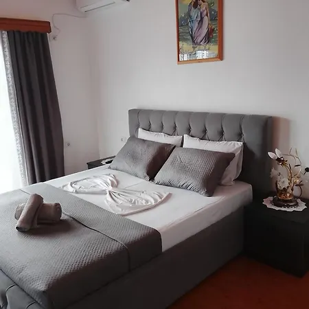 Konukevi Bixhaku Gjirokastër