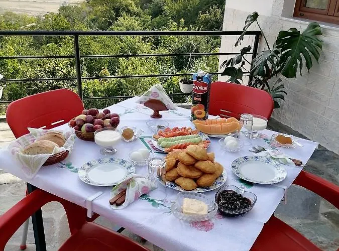 Bixhaku Gjirokastër