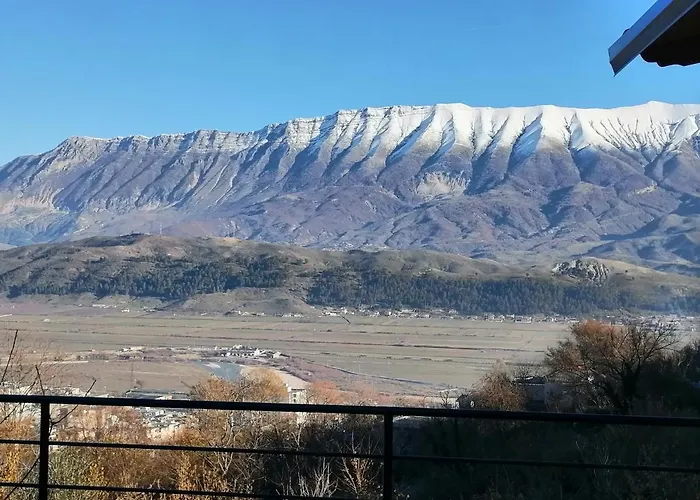 Gasthuis Bixhaku Gjirokastër
