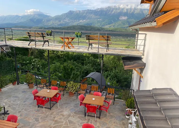 Bixhaku Gjirokastër