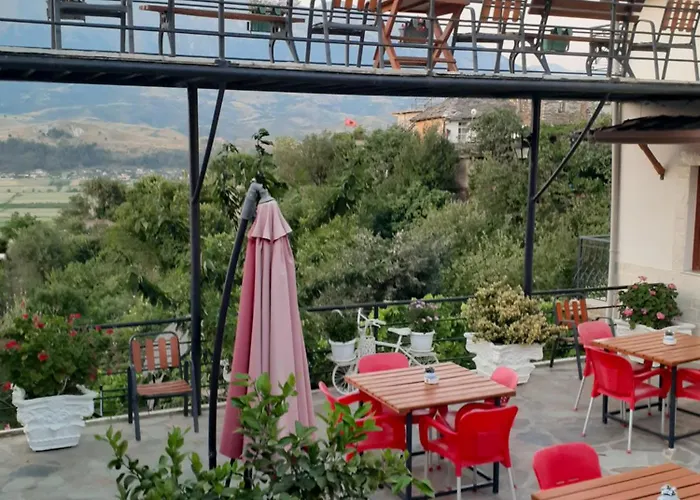 Gasthuis Bixhaku Gjirokastër