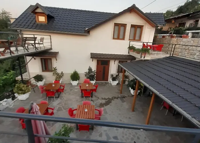 Bixhaku 4* Gjirokastër